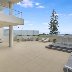 Aparthotel Pure Kirra