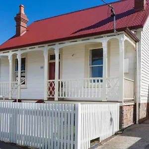 brampton-cottage.top-hotels-hobart.com/